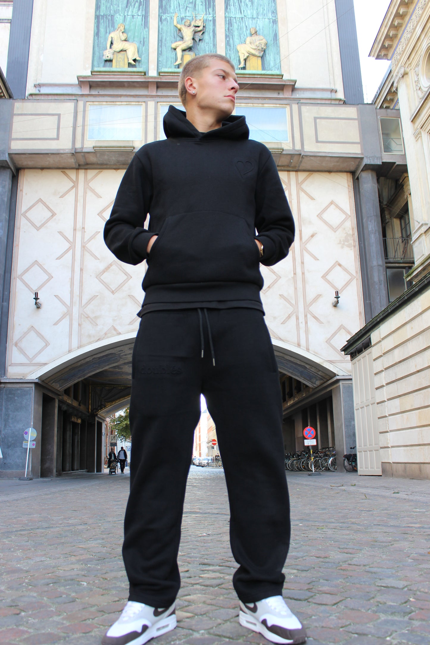 Embossed Joggingbukser Sort