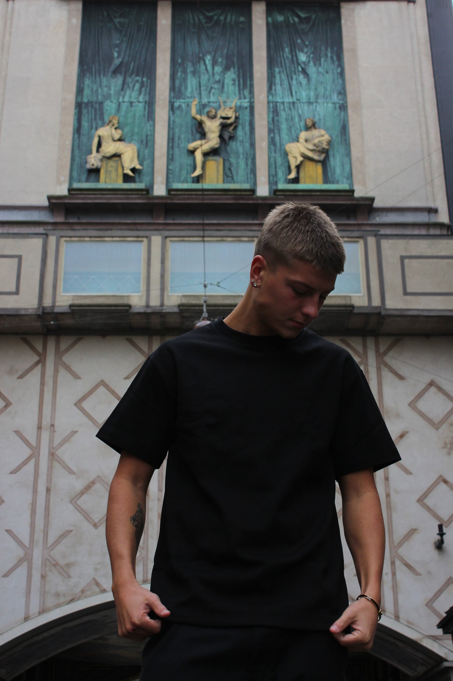 Blank Heavyweight T-Shirt - Sort