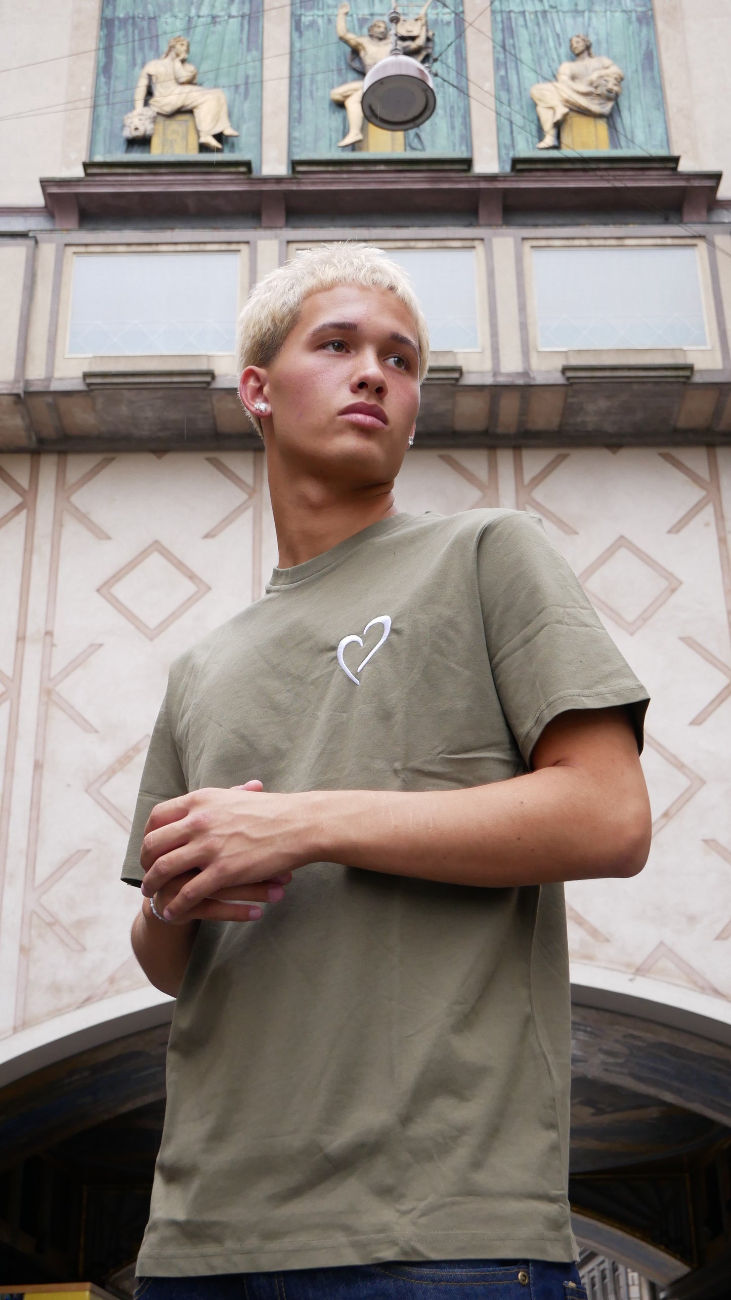 Signatur T-Shirt med hvidt hjerte - Grøn